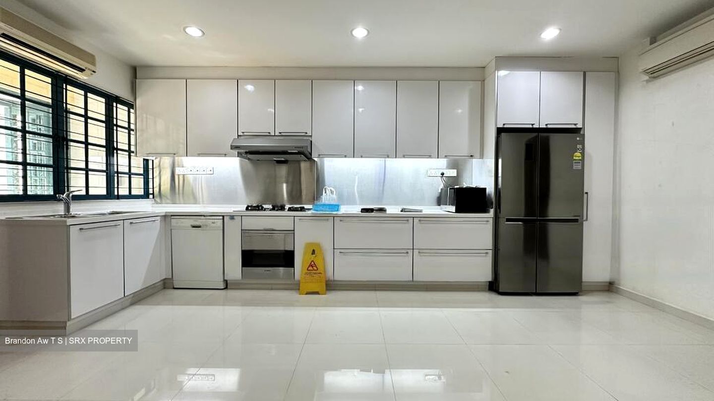 Namly Place (D10), Semi-Detached #460413571